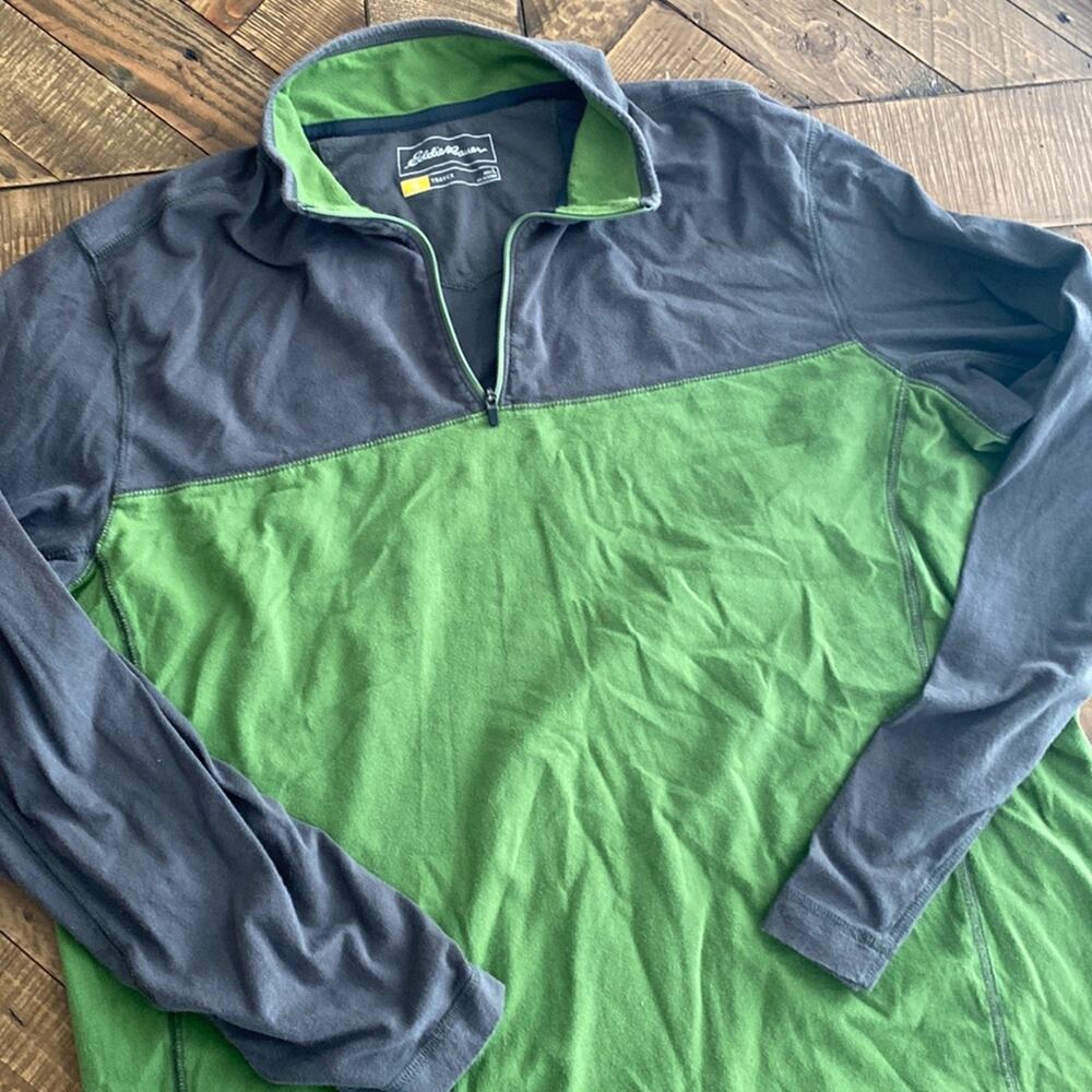Eddie Bauer Travex Quarter Zip.  Green and Gray.  Size L